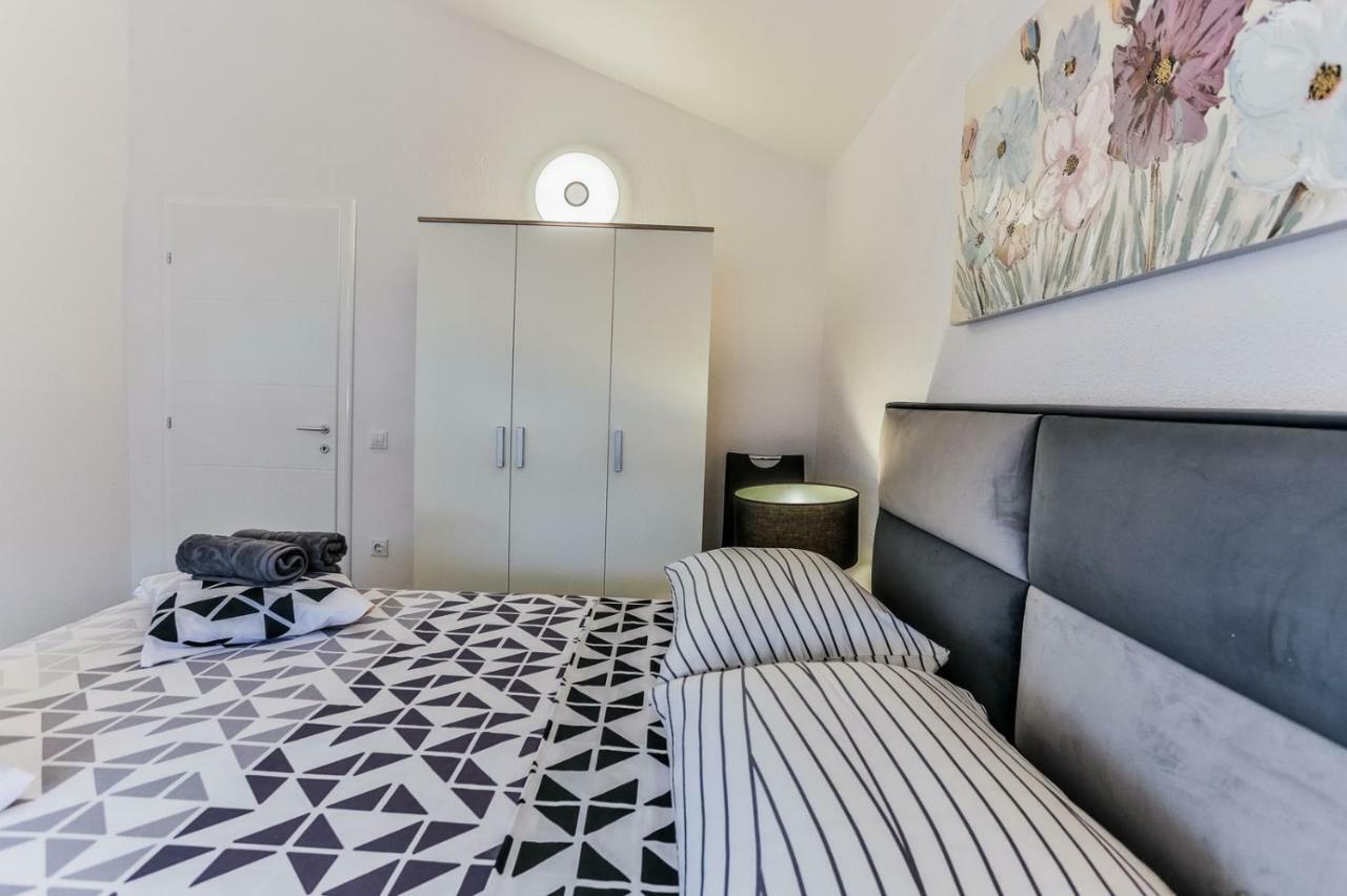Scandalli Apartment